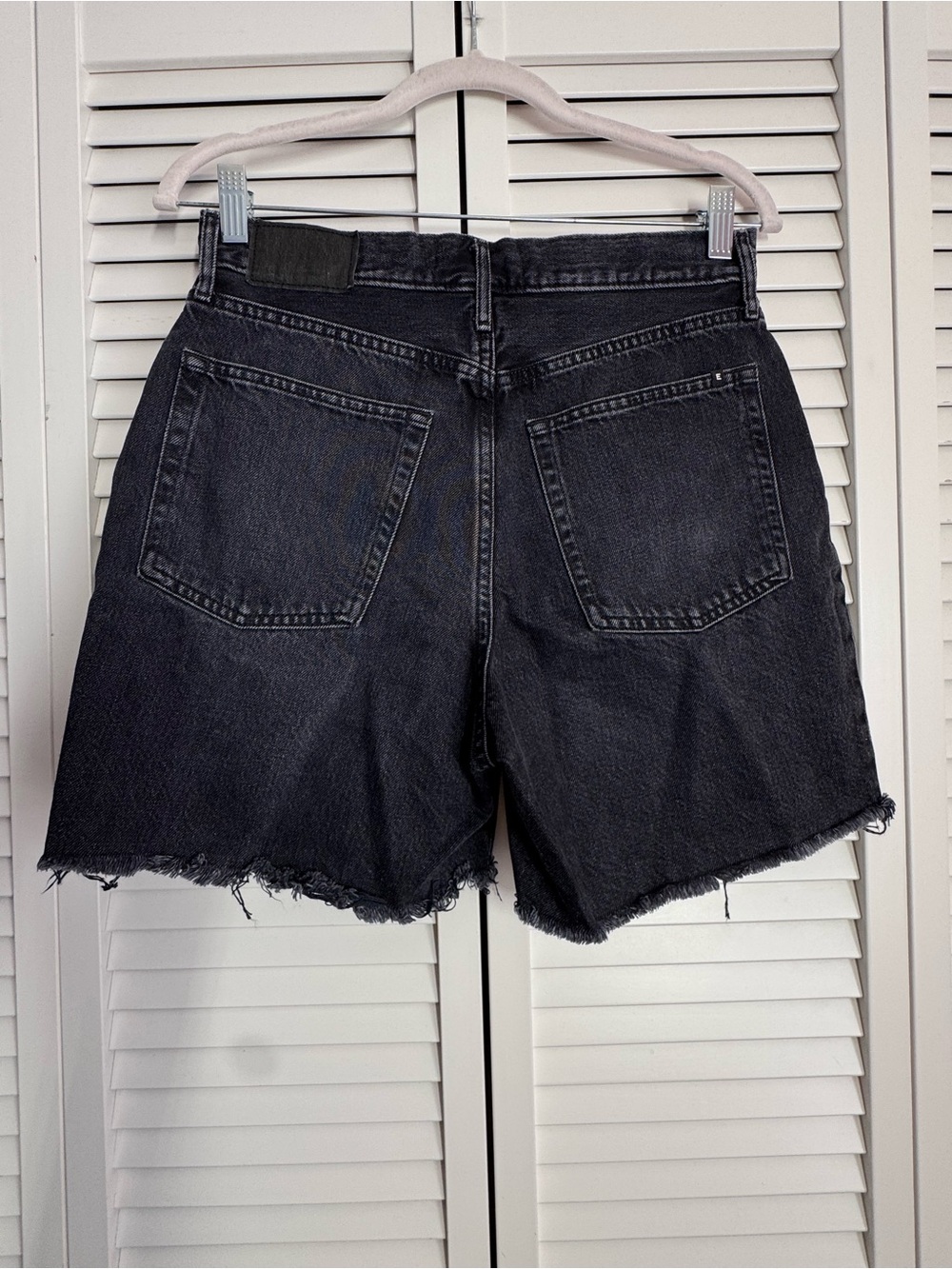 Everlane The Rigid Way High Jean Short Organic Cotton Cutoff Raw Hem Black 28 - Picture 6 of 10